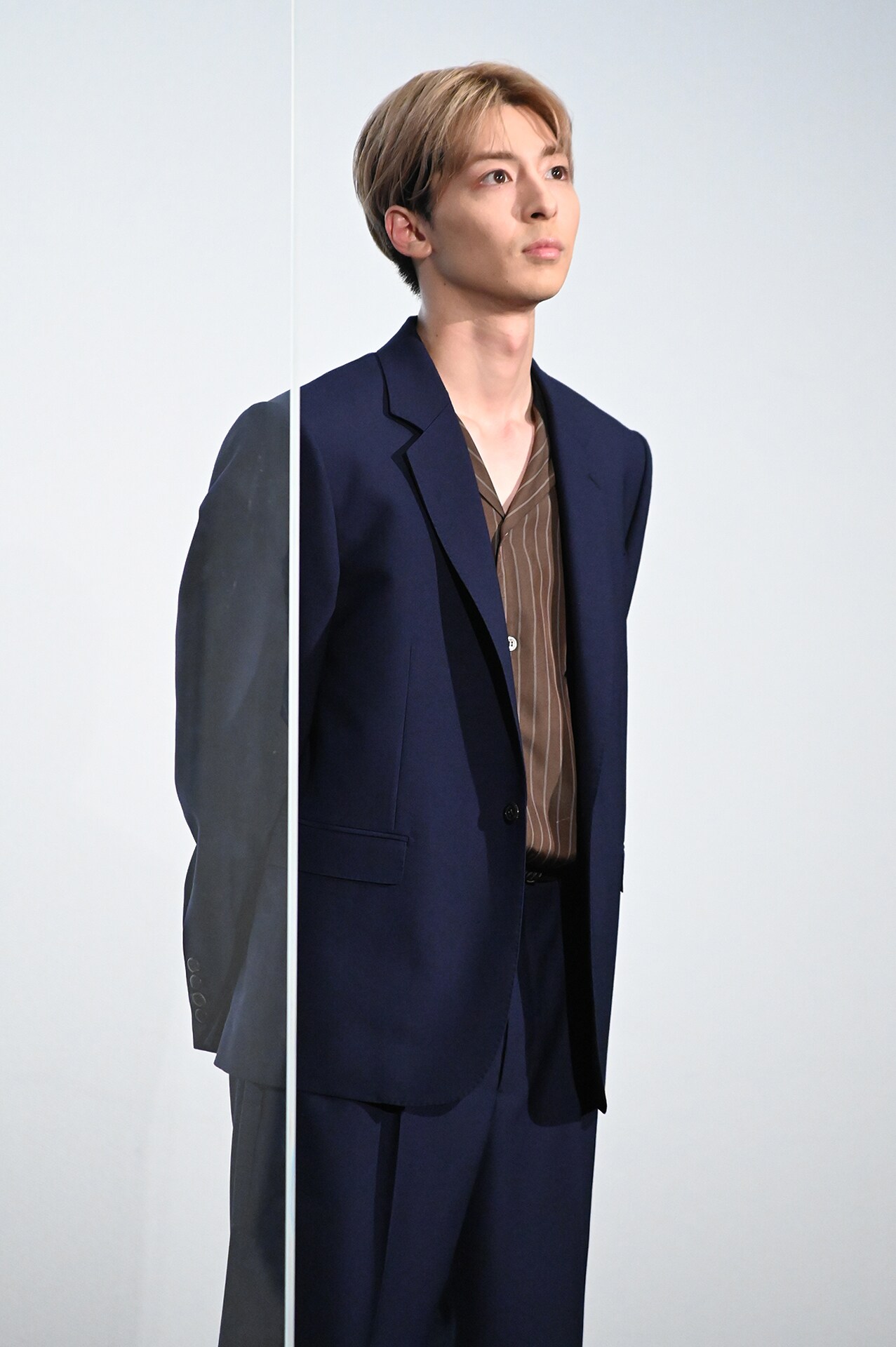 高杉真宙 - 阿部寛が「異動辞令は音楽隊！」試写で知らぬ間に涙