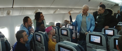 「シャイニー・シュリンプス！世界に羽ばたけ」