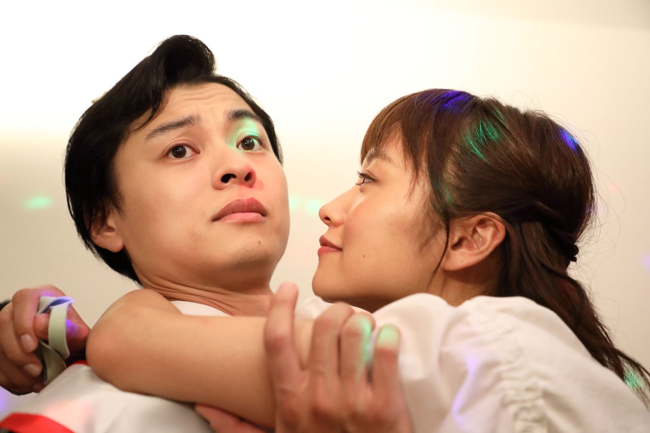 感染すると色恋沙汰に…長谷川徹のラブコメディ「不倫ウイルス」予告編