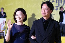 左から檀れい、椎名桔平。