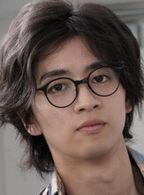 飯島寛騎演じる田代良一。