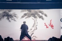 「線は、僕を描く」スペシャルステージの様子。