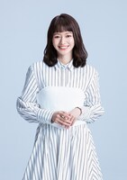 三好凪沙役の山本舞香。