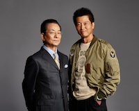 左から水谷豊、寺脇康文。