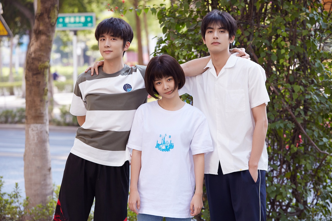 「家族の名において」 (c) 2020 China Huace Film & TV Co., Ltd.