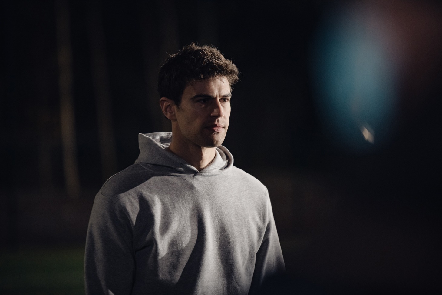 「デュアル」新場面写真