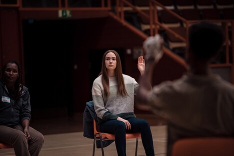 「デュアル」新場面写真