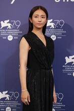 第79回ヴェネツィア国際映画祭公式フォトコールに参加した木村文乃。(c)Kazuko Wakayama