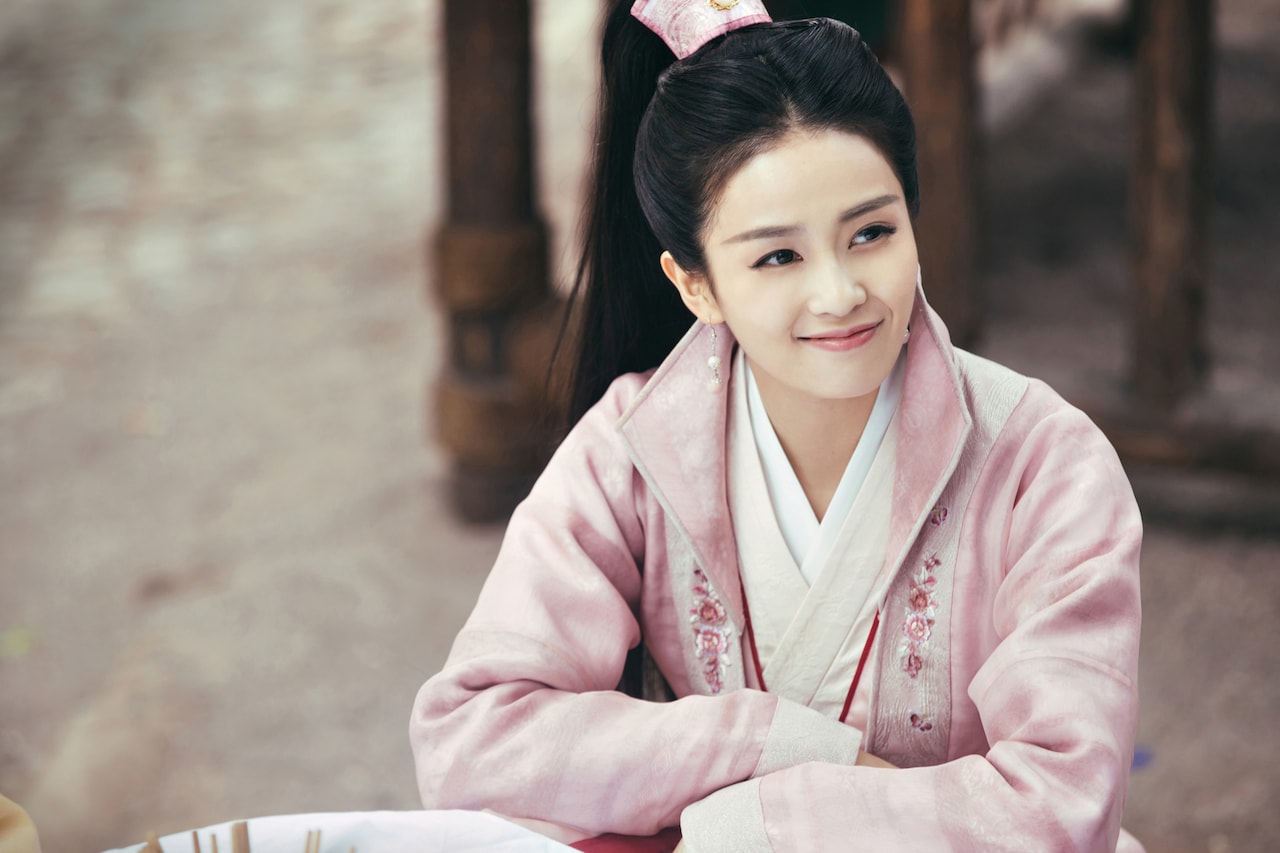 「万華楼〈ばんかろう〉～金糸が紡ぐ運命の恋～」 (c)Shenzhen Tencent Computer Systems Company Limited