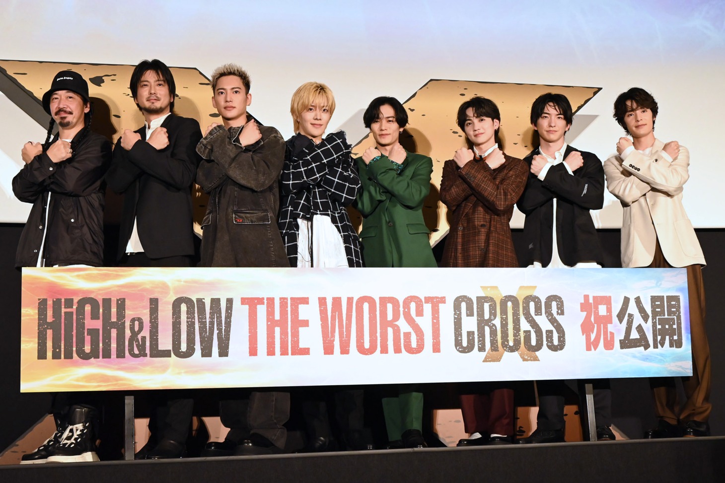 「HiGH&LOW THE WORST X」初日舞台挨拶の様子。