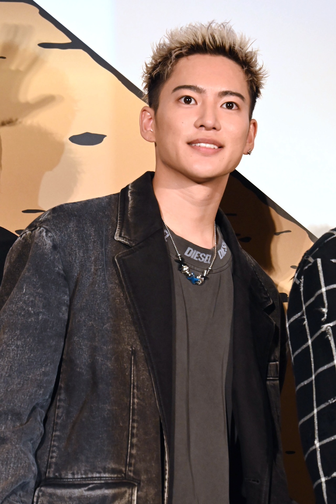 三山凌輝