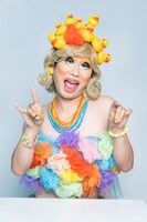 前野朋哉扮するズブ子。