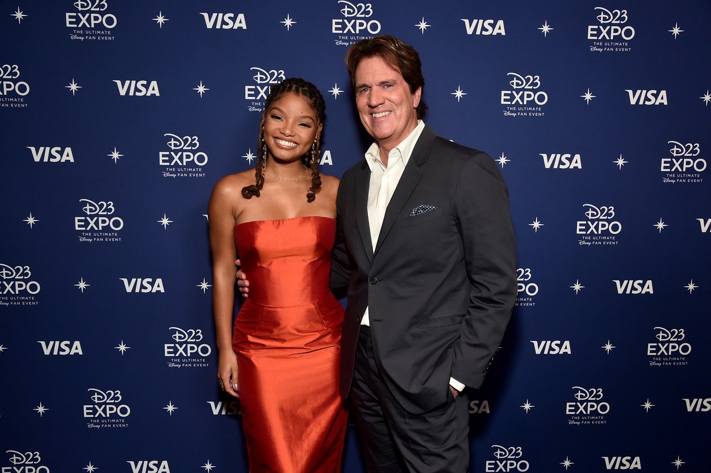 左からハリー・ベイリー、ロブ・マーシャル。