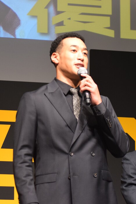 関口メンディー