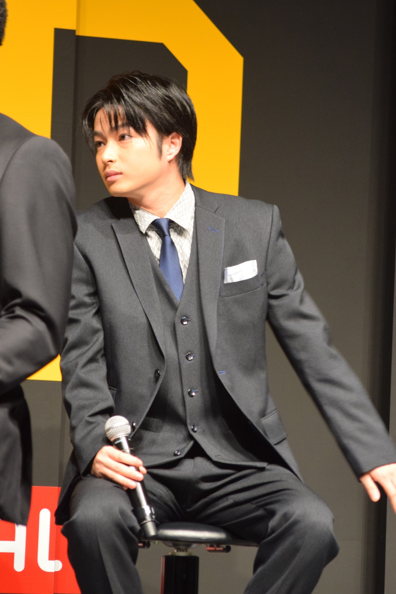 曽田陵介