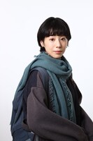 桃野奈々を演じる夏帆。