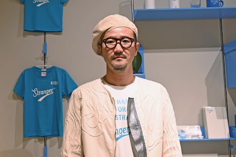 映画館Stranger代表の岡村忠征。
