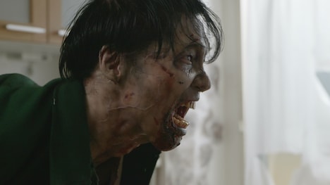 「DEAD OR ZOMBIE ゾンビが発生しようとも、ボクたちは自己評価を変えない」新場面写真