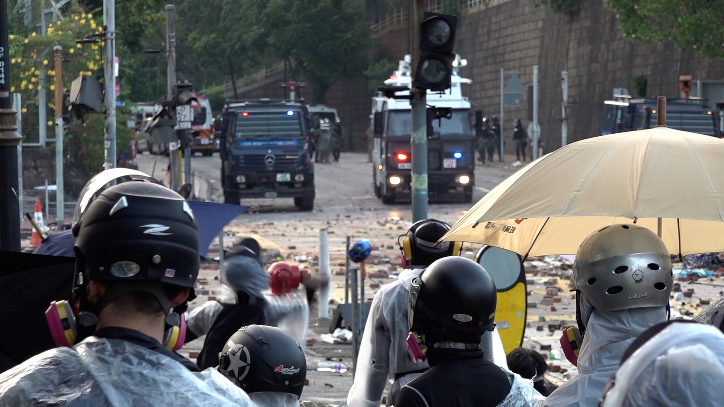「理大囲城」 (c)Hong Kong Documentary Filmmakers