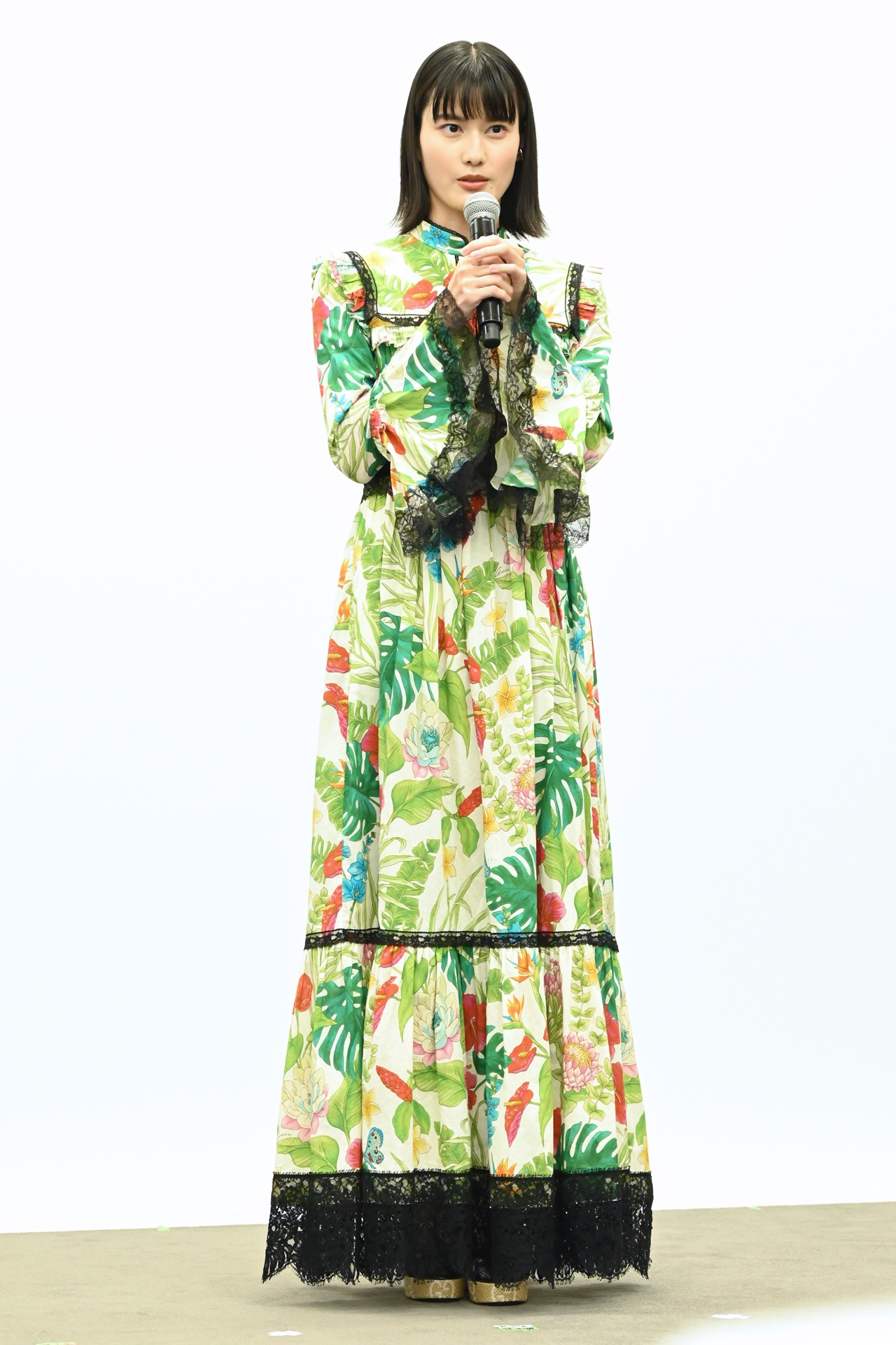 橋本愛