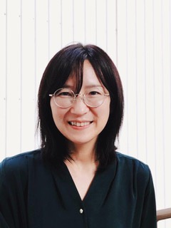 畦原友里