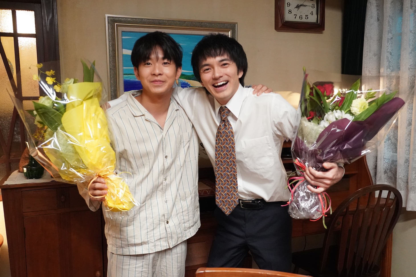 左から仲野太賀、林遣都。