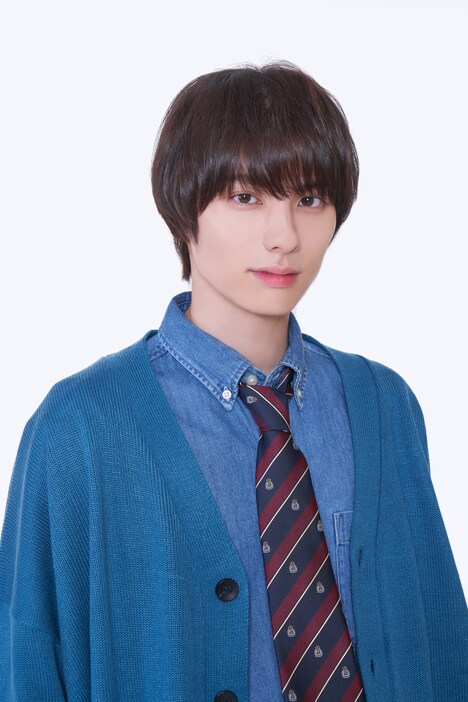 長谷川颯真役の本田響矢。