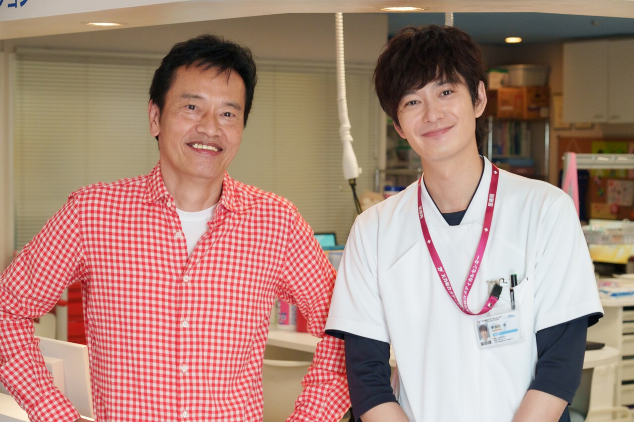 遠藤憲一が「ザ・トラベルナース」ナレーションを担当、岡田将生とも再会