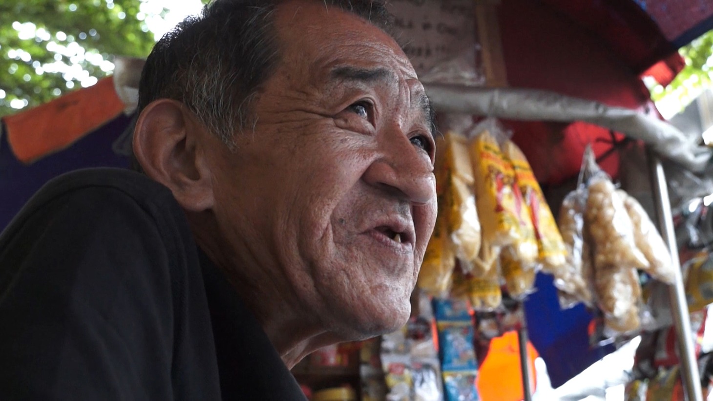 「ベイウォーク」より、赤塚崇。