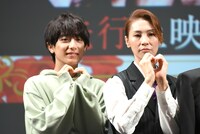 左から小西詠斗、瀬戸かずや。