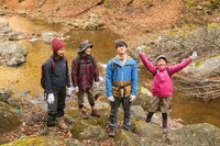 「川のながれに」