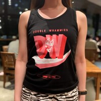 「K2」などで販売されるタンクトップ（イメージ）。