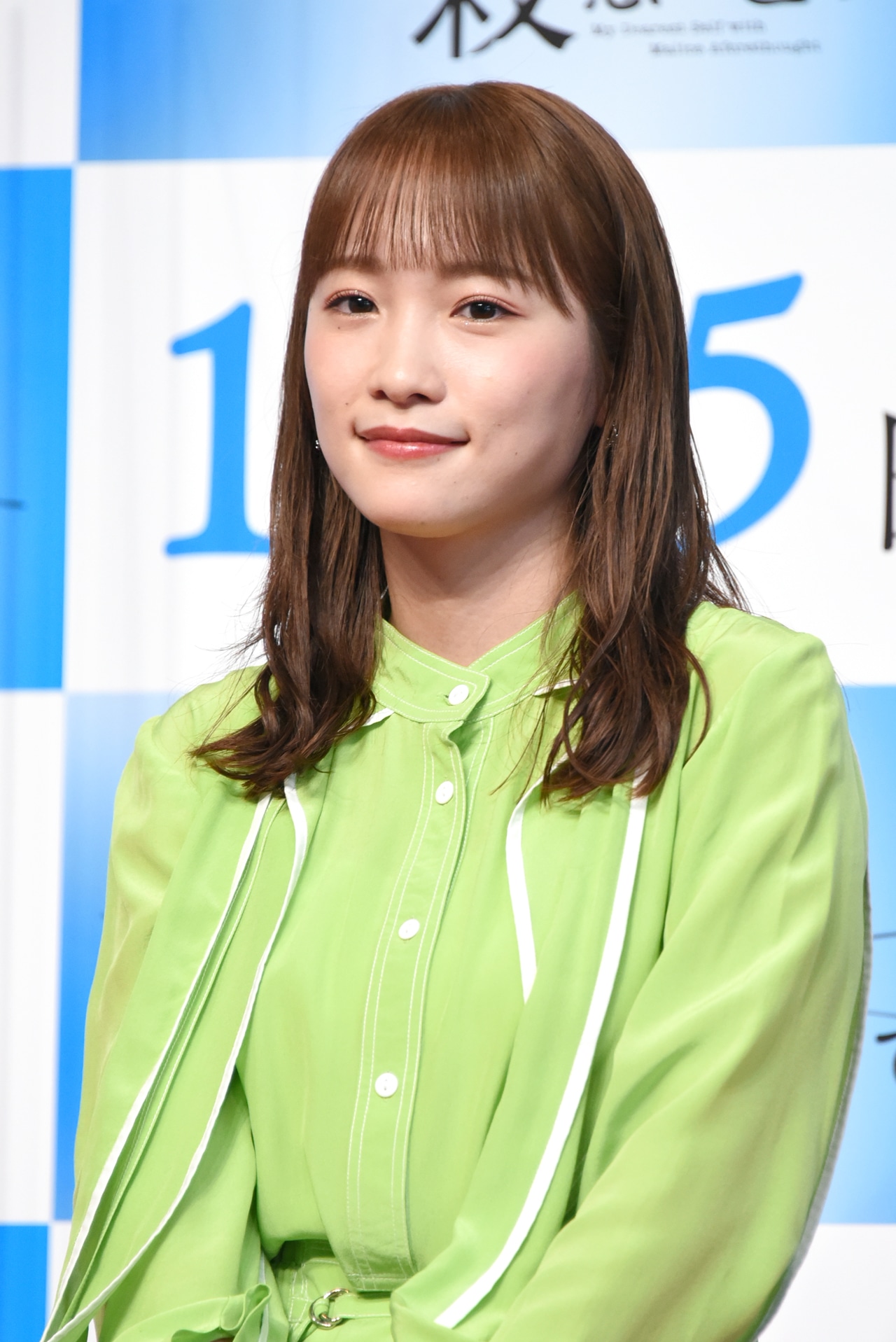 川栄李奈