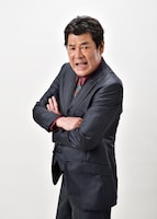 高山和夫役の赤井英和。