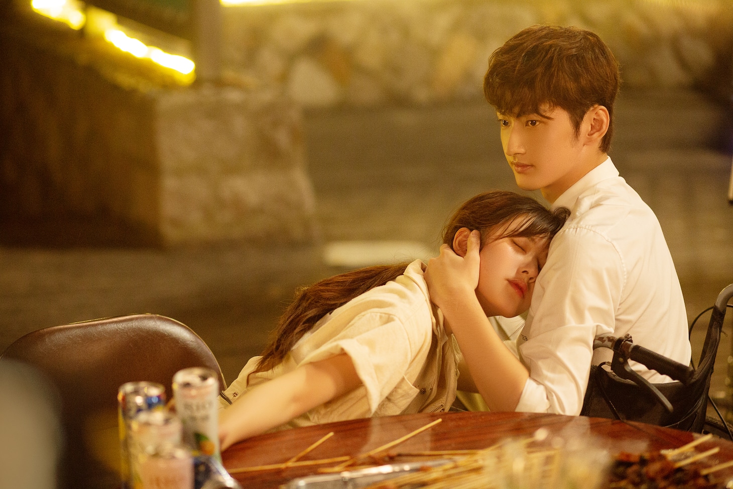 「うっかり拾った恋なのに」 (c)Youku information technology (Beijing) co., LTD　(c)CENTURY UU