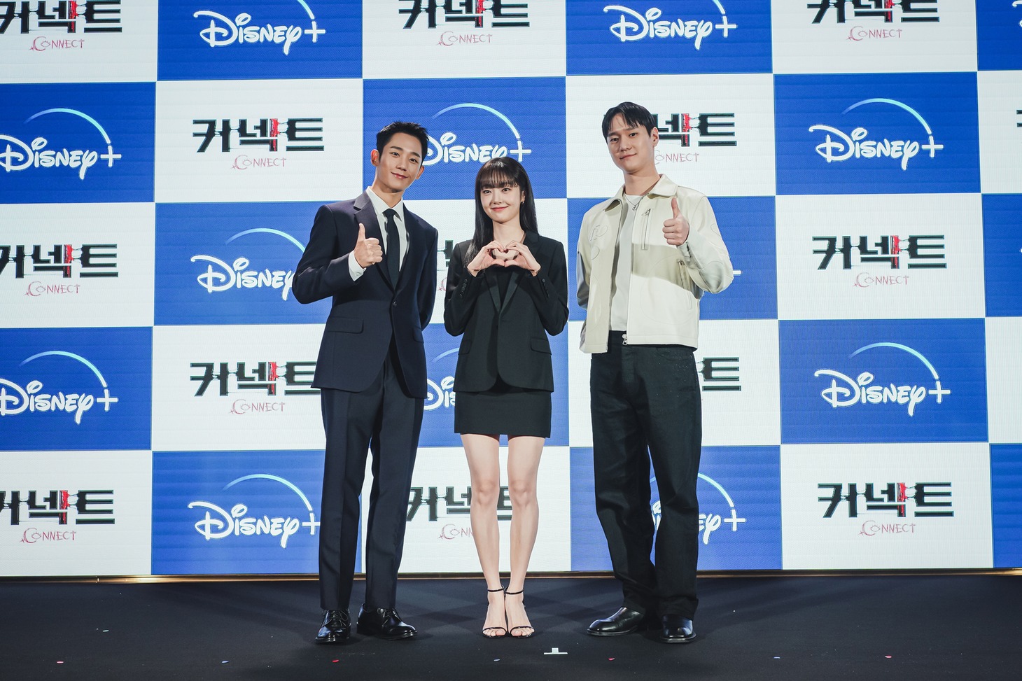 左からチョン・ヘイン、キム・ヘジュン、コ・ギョンピョ。