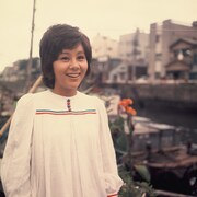 「虹をわたって」