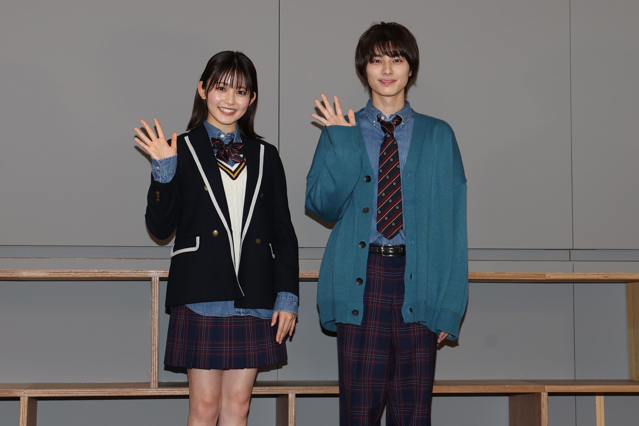 左から久間田琳加、本田響矢。
