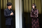 「窓辺にて」完成報告イベントの様子。