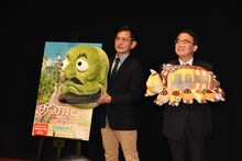 左から宮崎吾朗、大村秀章。