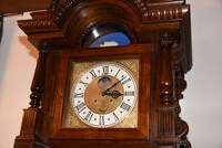 「地球屋」より古時計。