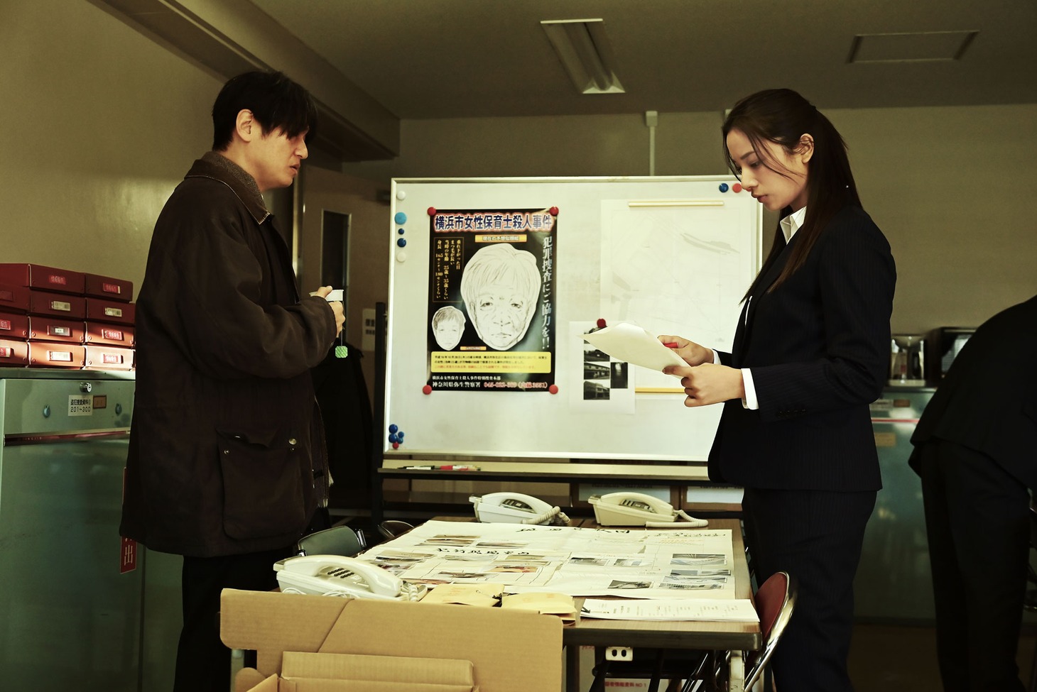 「連続ドラマW 両刃の斧」