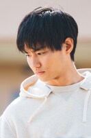 凪元恭平を演じる野村周平。(c)「完全に詰んだイチ子はもうカリスマになるしかないの」製作委員会 Photo by Shohki Eno