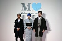 Awesome City Club。左からモリシー、PORIN、atagi。