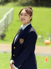 ヒナ役の箭内夢菜。