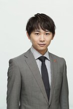蝦名海斗を演じる須賀健太。