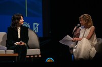 三浦透子（左）