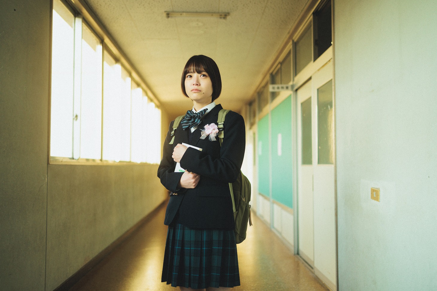 「少女は卒業しない」場面写真