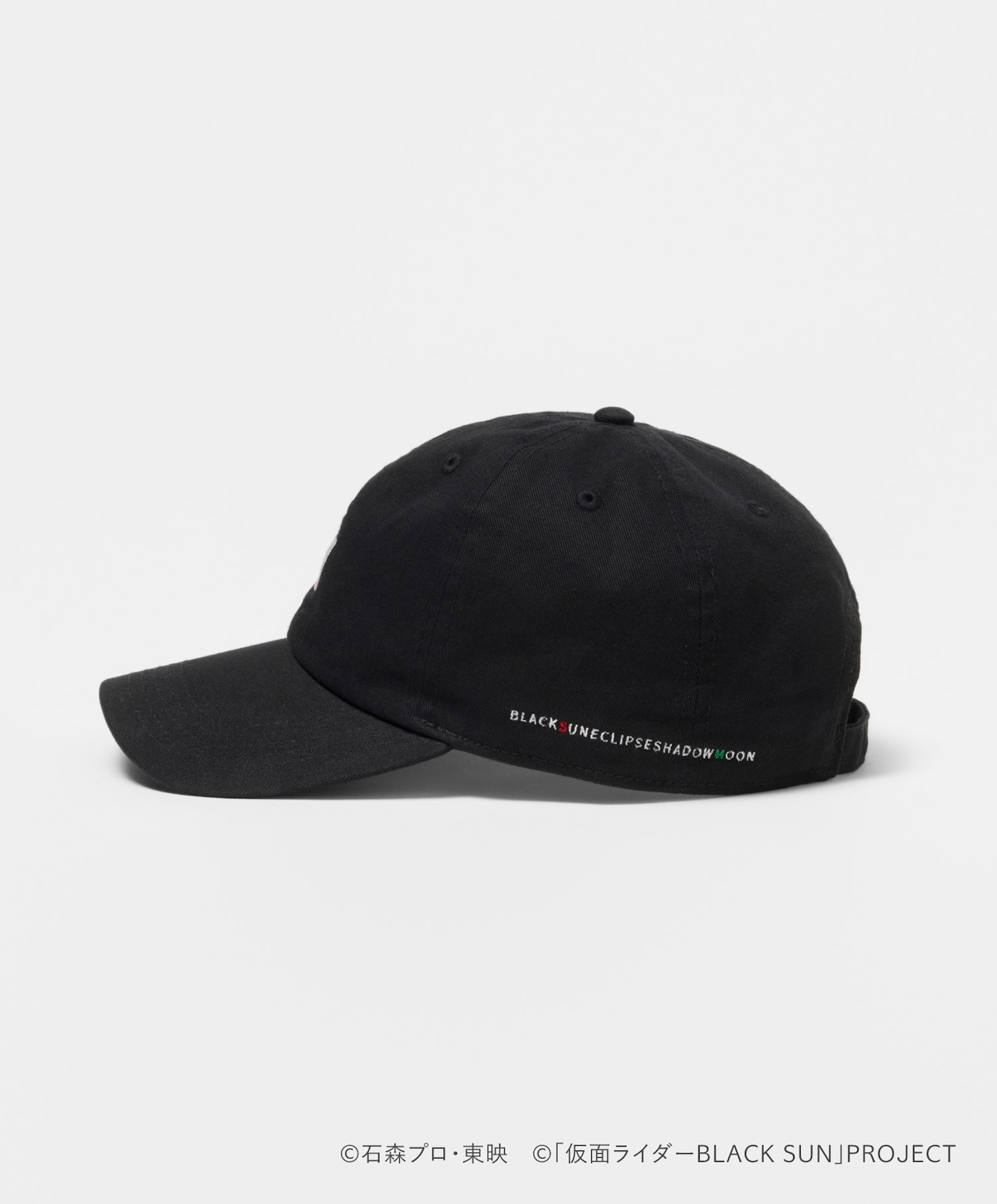 「BLACK SUN ECLIPSE キャップ」より、ブラック（税込6600円）。