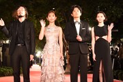 左から今泉力哉、中村ゆり、稲垣吾郎、玉城ティナ。